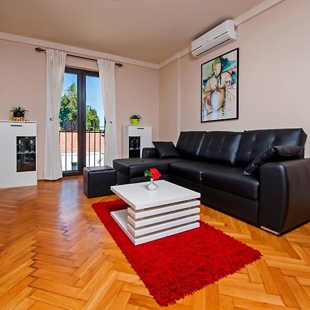 Appartamento Apartman Bellana Rovigno Esterno foto