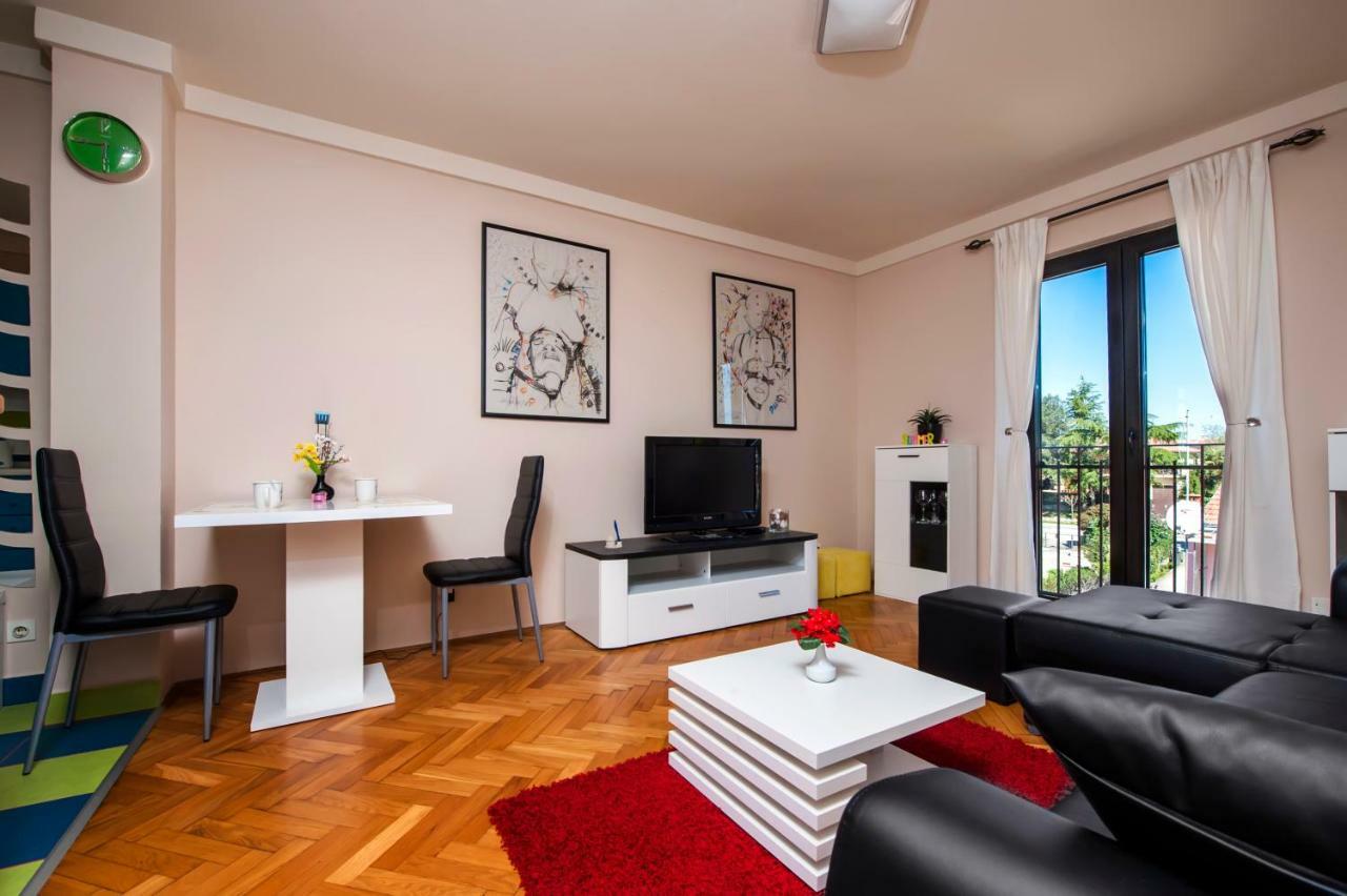 Appartamento Apartman Bellana Rovigno Esterno foto