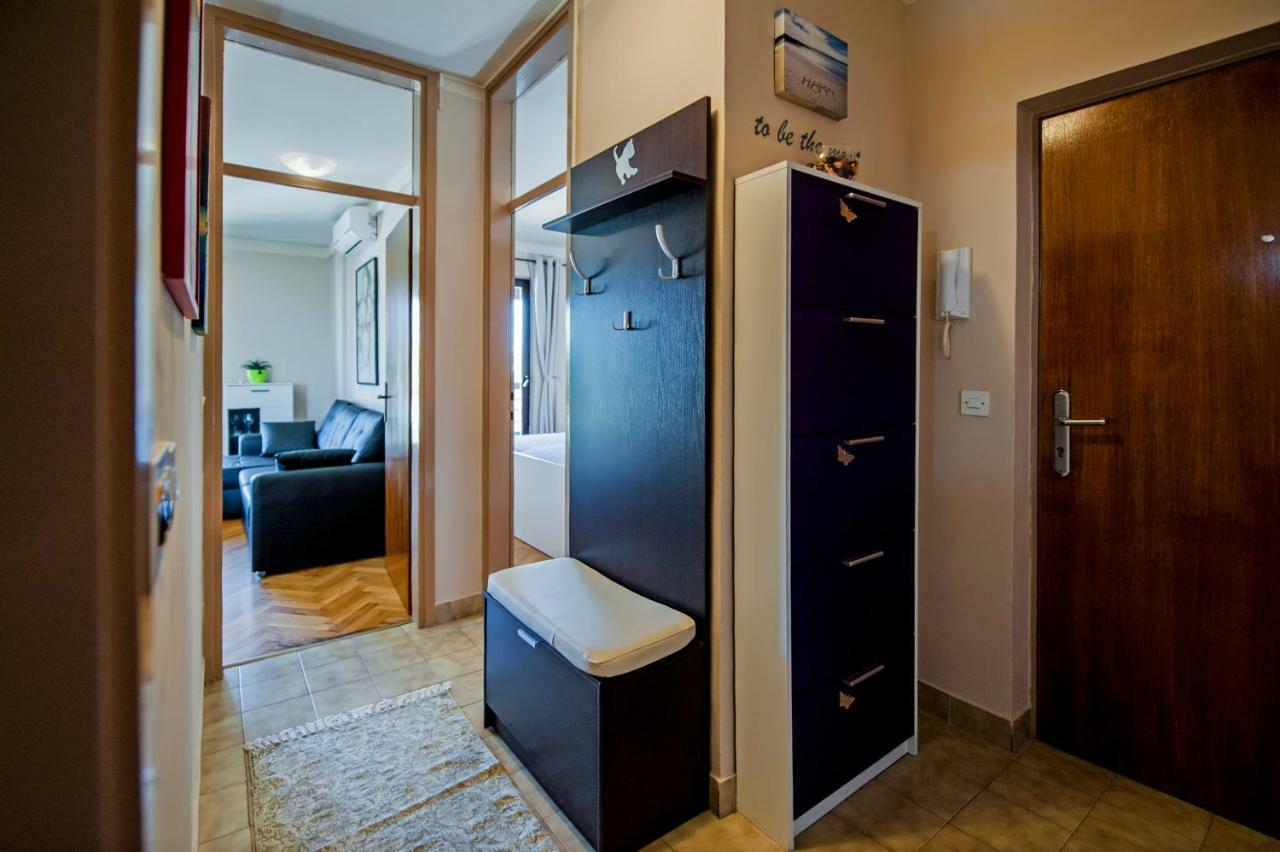 Appartamento Apartman Bellana Rovigno Esterno foto